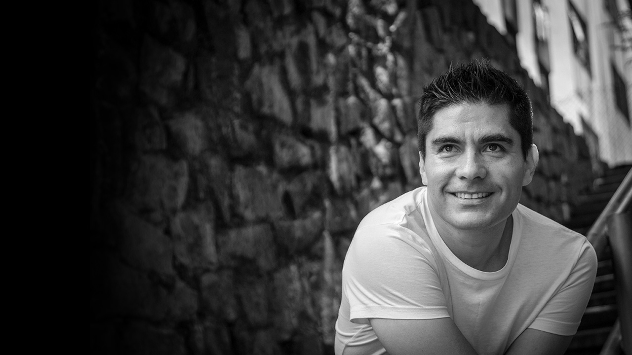 perroamarillo_eduardo_mendizabal